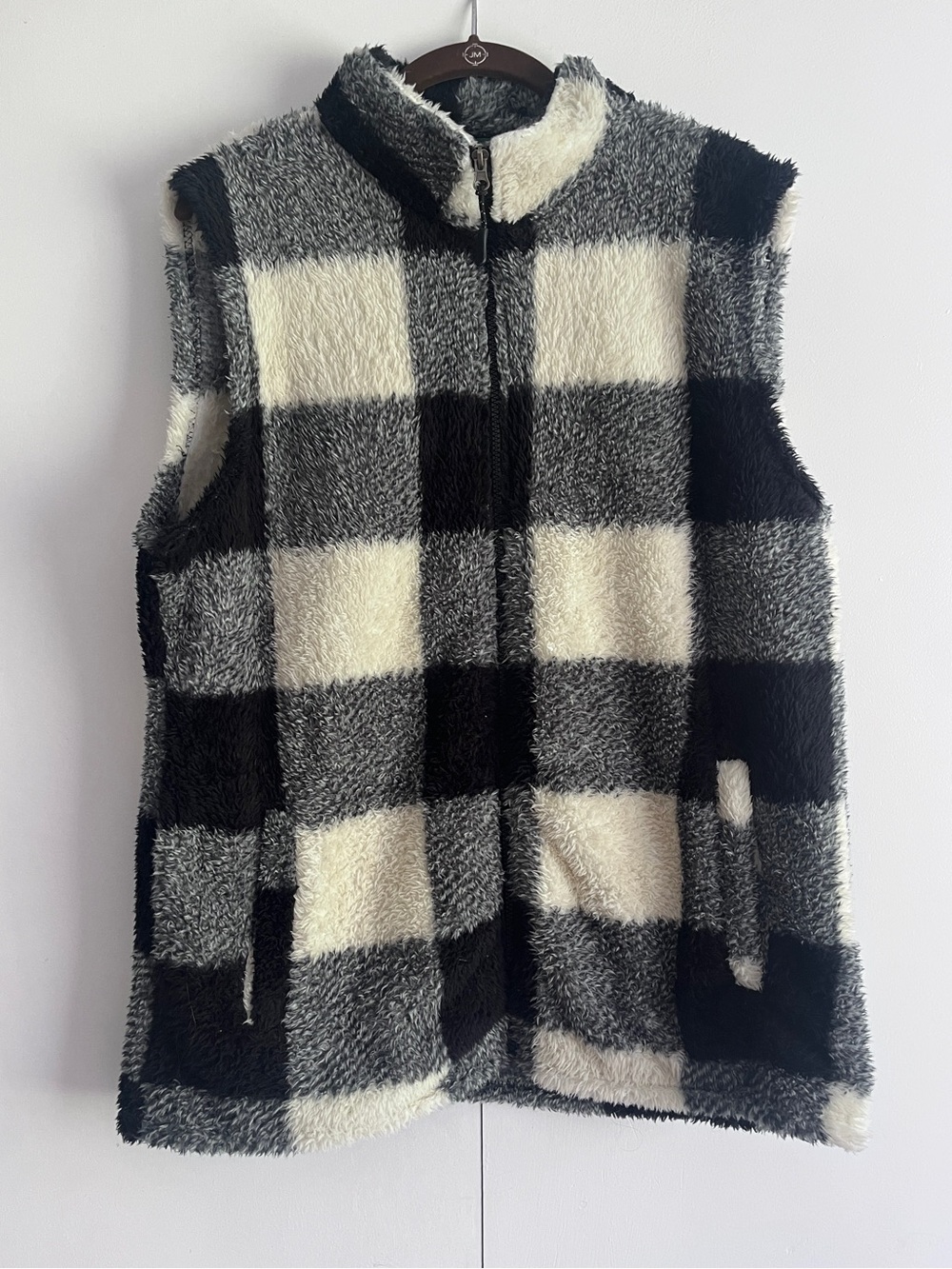 Black Ivory & Gray Buffalo Check Fleece Sherpa Vest